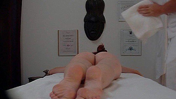 Порно массаж с актрисой (23 фото)