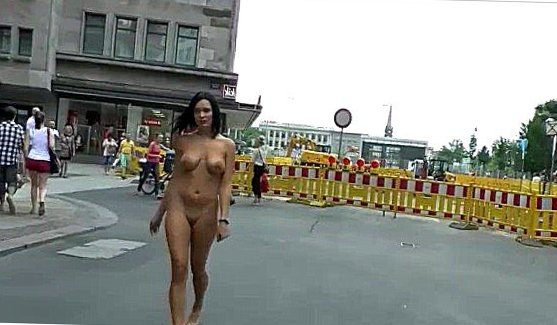 порно трах зрелых в лесу