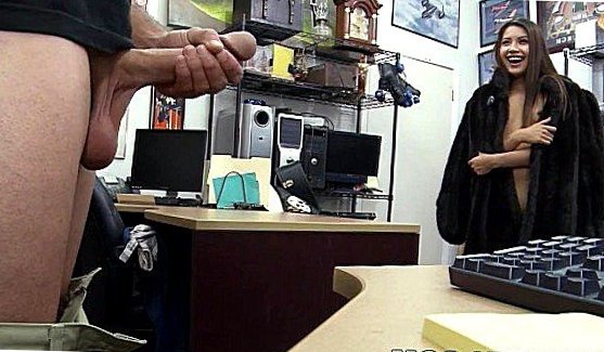 скачать бесплатно ломают целки порно на телефон