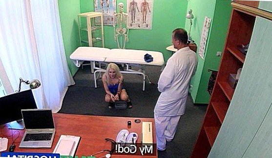 порно сам себе сосет онлайн
